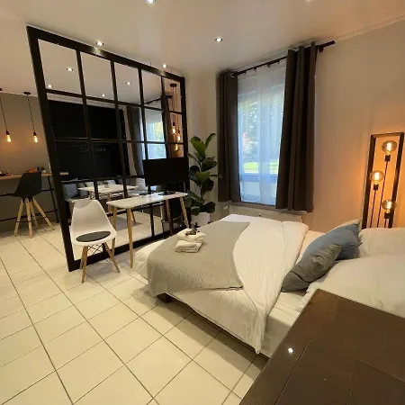 Bienvenidus - Self Service - Zur Selbstversorgung - Messezimmer - 3* Düsseldorf