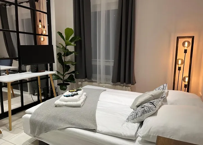 Bienvenidus - Self Service - Zur Selbstversorgung - Messezimmer - Düsseldorf