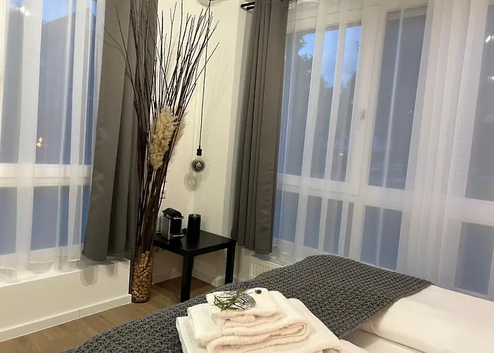 Bienvenidus - Self Service - Zur Selbstversorgung - Messezimmer -