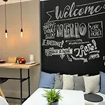 Bienvenidus - Self Service - Zur Selbstversorgung - Messezimmer -
