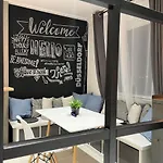 Bienvenidus - Self Service - Zur Selbstversorgung - Messezimmer -