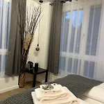 Bienvenidus - Self Service - Zur Selbstversorgung - Messezimmer -