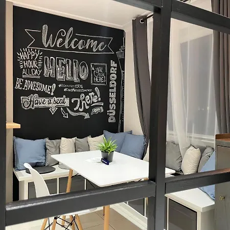 Bienvenidus - Self Service - Zur Selbstversorgung - Messezimmer -