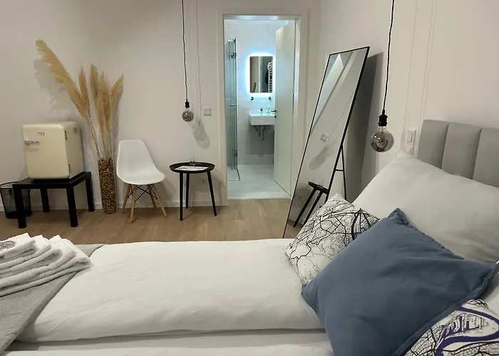 Bienvenidus - Self Service - Zur Selbstversorgung - Messezimmer - Düsseldorf